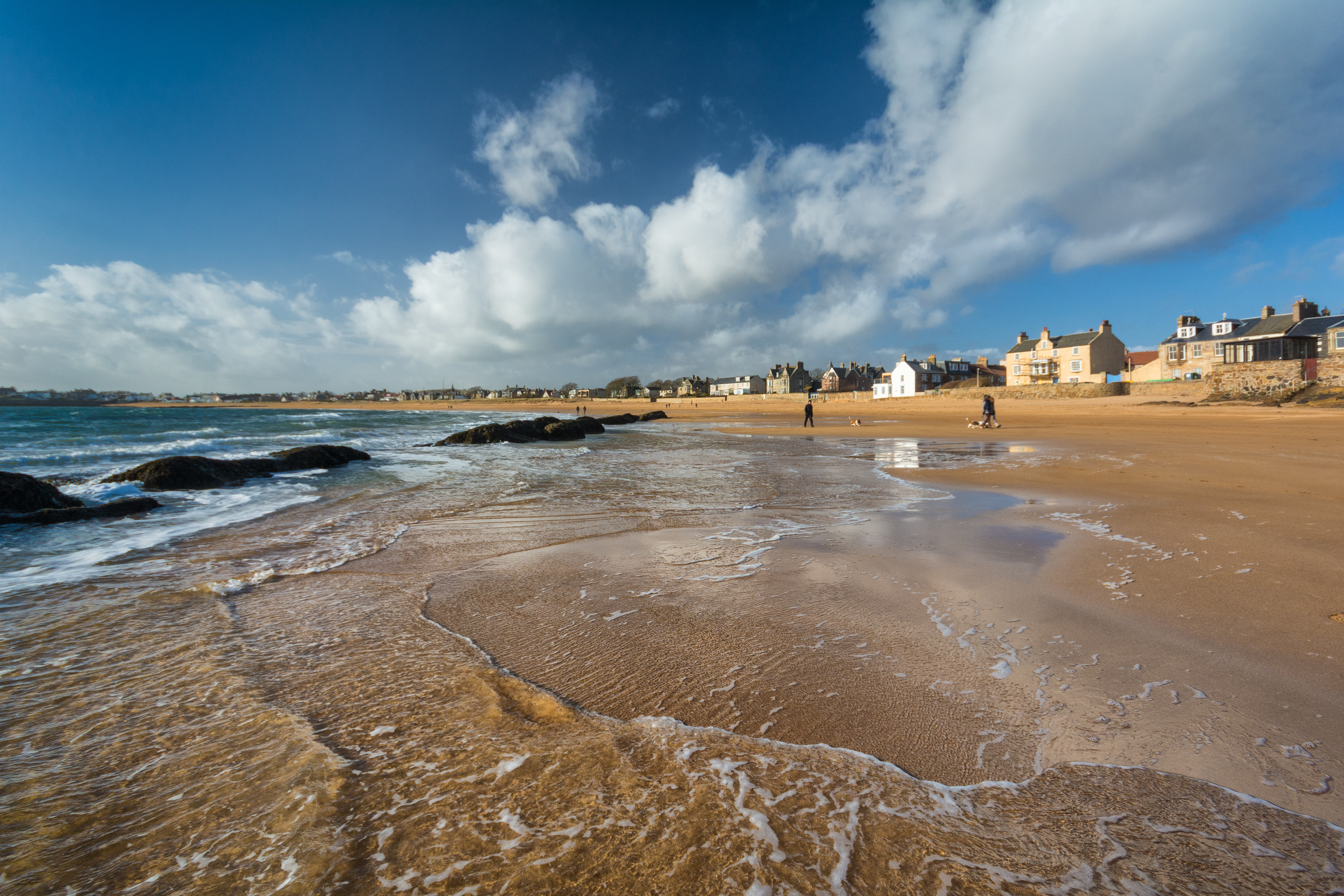 Watersports in Elie