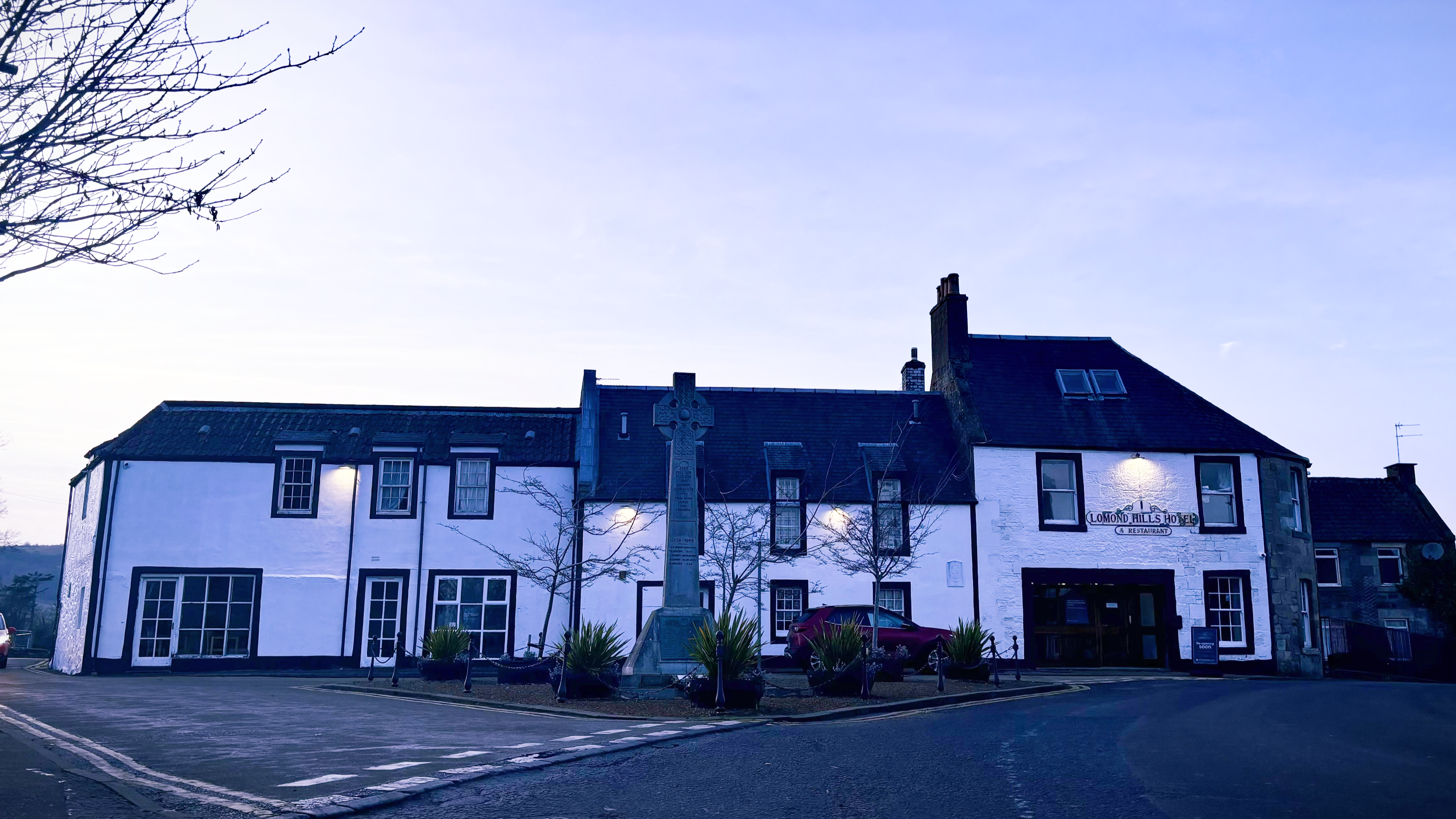 Lomond Hills Hotel