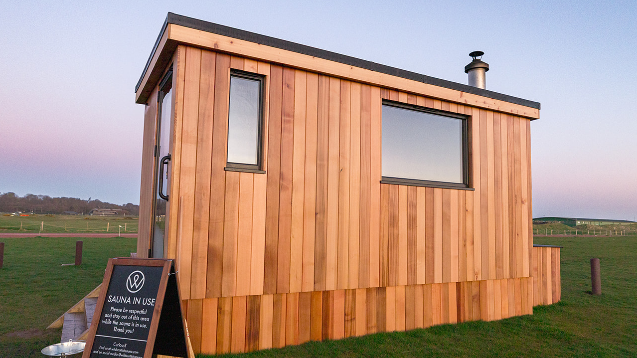 Wild Scottish Sauna - West Sands Beach St Andrews 