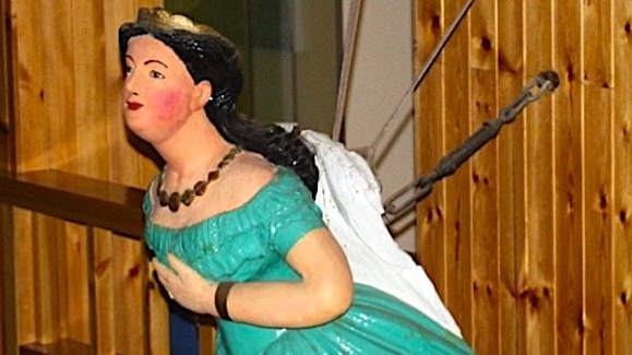 Anster Nicht: Finding The Fairy Queen's Voice