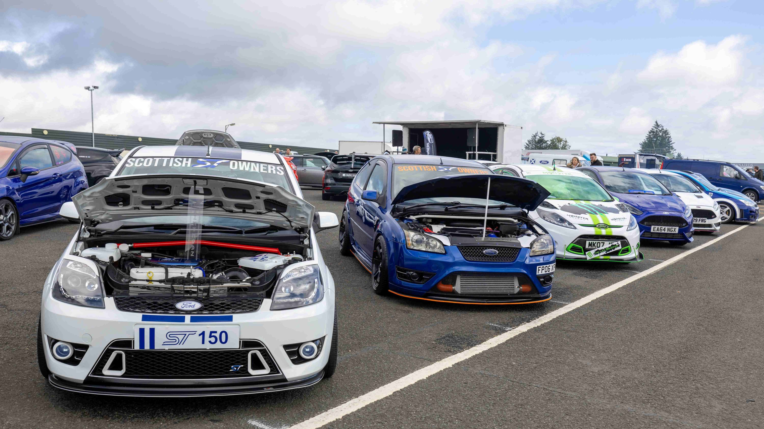 INTAKE Car Show & Hot Hatch