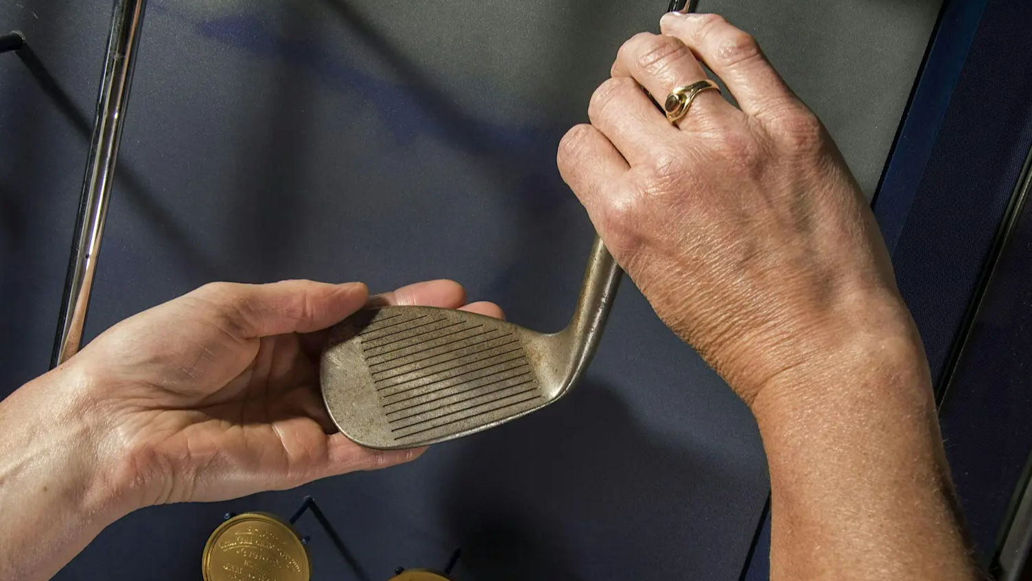 Audio Described Touch Tour at the R&A World Golf Museum