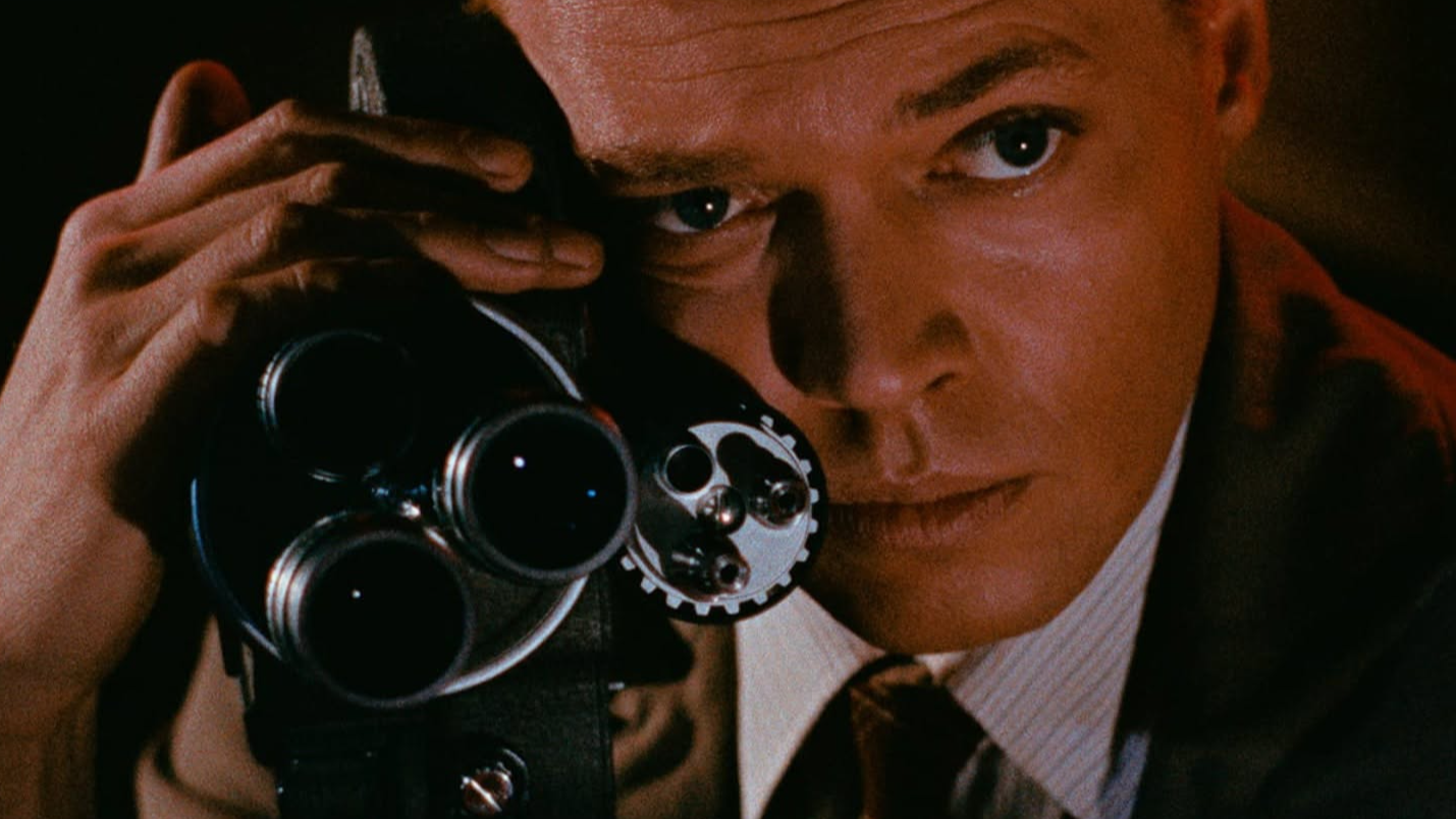 Peeping Tom (15)