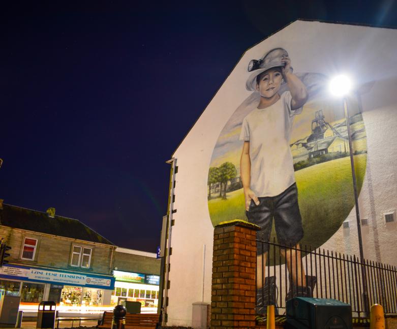 Cowdenbeath Heritage Mural (by Kerry Wilson)
